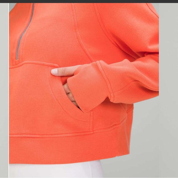 Lululemon 1/2 zip Scuba - Picture 11 of 11